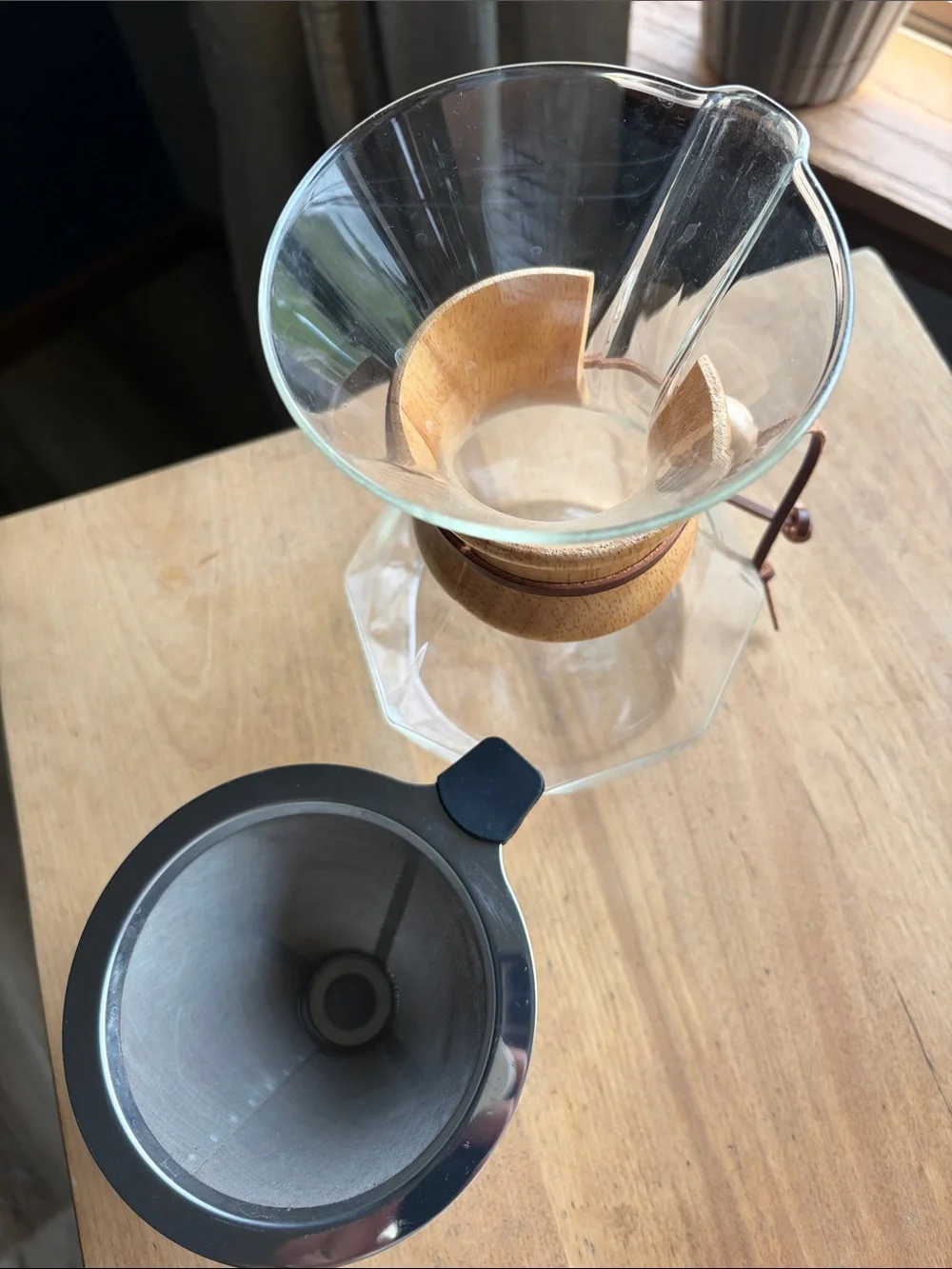 Chemex Coffee Pot with Hario V60 Dripper Set